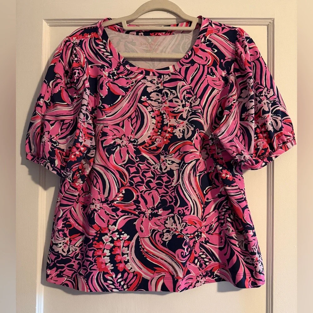 Lilly Pulitzer Rhett Top Low Tide Navy Flirty Fins and Feathers Pink XL